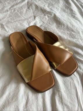 Vionic Women's Brown & Gold Crossover Slide Sandals